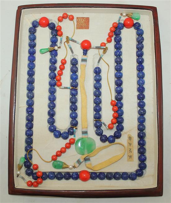A Chinese lapis lazuli, jadeite and coral necklace, 31.5cm